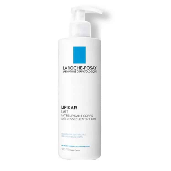 Flacon de 400 ml de LA ROCHE-POSAY Lipikar Lait Relipidant Corps Anti-Dessèchement, lait corporel hydratant relipidant pour peaux sèches, avec un logo bleu et un texte noir sur un flacon blanc doté d'un distributeur à pompe. Dakar