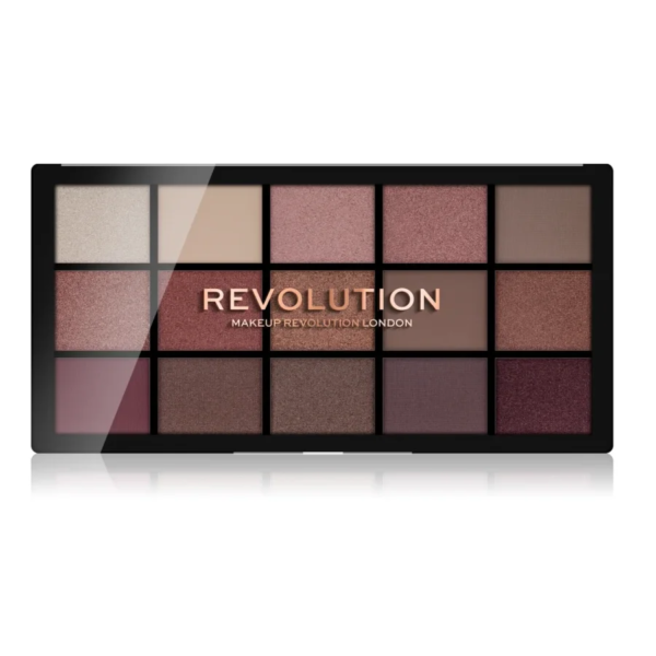 La palette Makeup Revolution Reloaded Neutral Charm comprend 15 nuances époustouflantes dans diverses couleurs neutres et métalliques