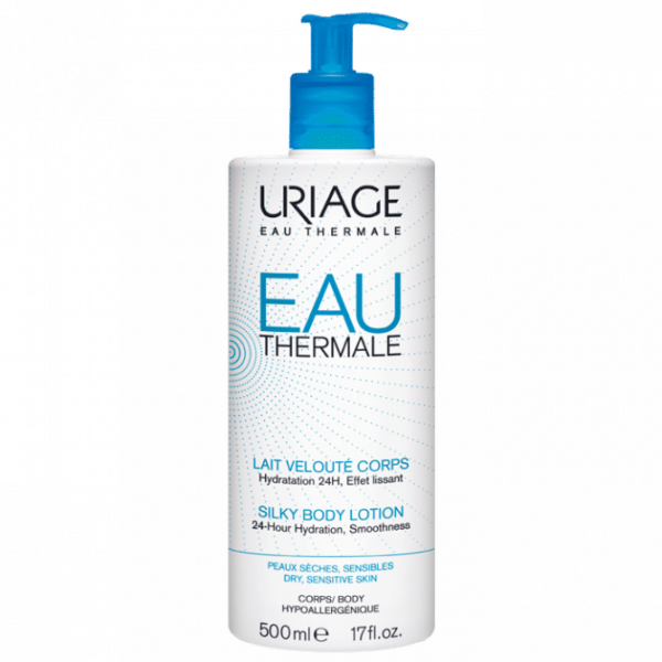 Le flacon de 500 ml d'URIAGE Eau Thermale Lait Velouté Corps est doté d'une pompe bleue. L'étiquette met l'accent sur l'hydratation et la douceur 24 heures pour les peaux sèches et sensibles, avec un texte en français et en anglais pour assurer une expérience apaisante à tous les utilisateurs. Dakar