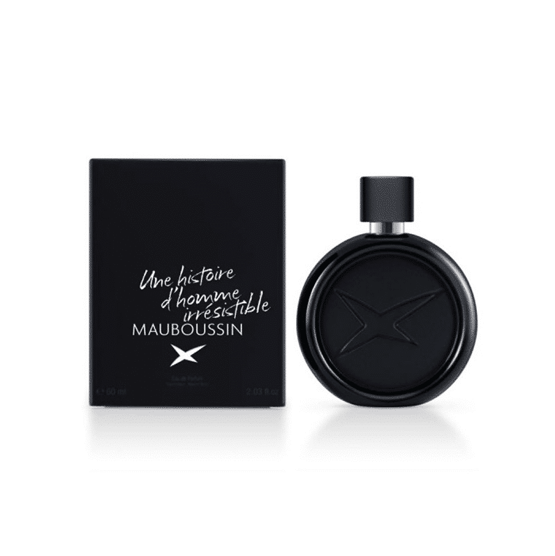 Flacon de parfum noir avec le logo Mauboussin à côté d'un coffret assorti étiqueté "MAUBOUSSIN Une Histoire D'homme Irrésistible L'Eau de Parfum 90 ml" d'Univers Cosmetix